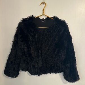 Art Class Black Faux Fur cropped Jacket - Black, L
